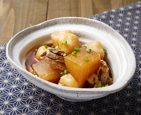 煮込み用玉こんにゃくと鶏肉の煮物